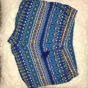 Cute casual shorts with (2) front pockets